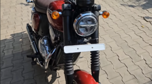 Yezdi Roadster Red Wolf Edition